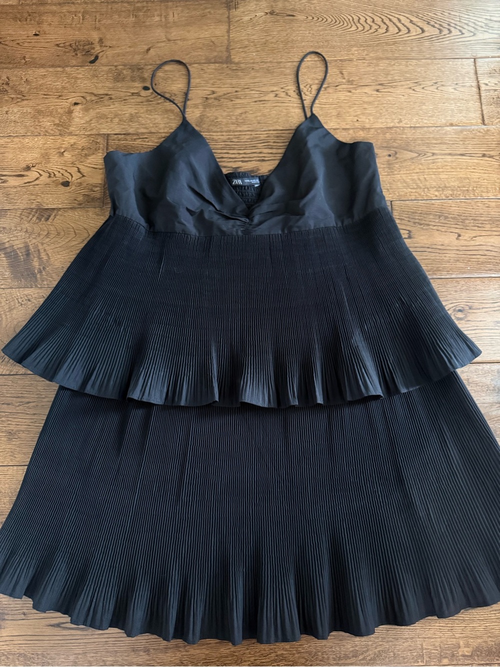 Zara Black Pleated Tiered Mini Dress Size XXL - Picture 2 of 6
